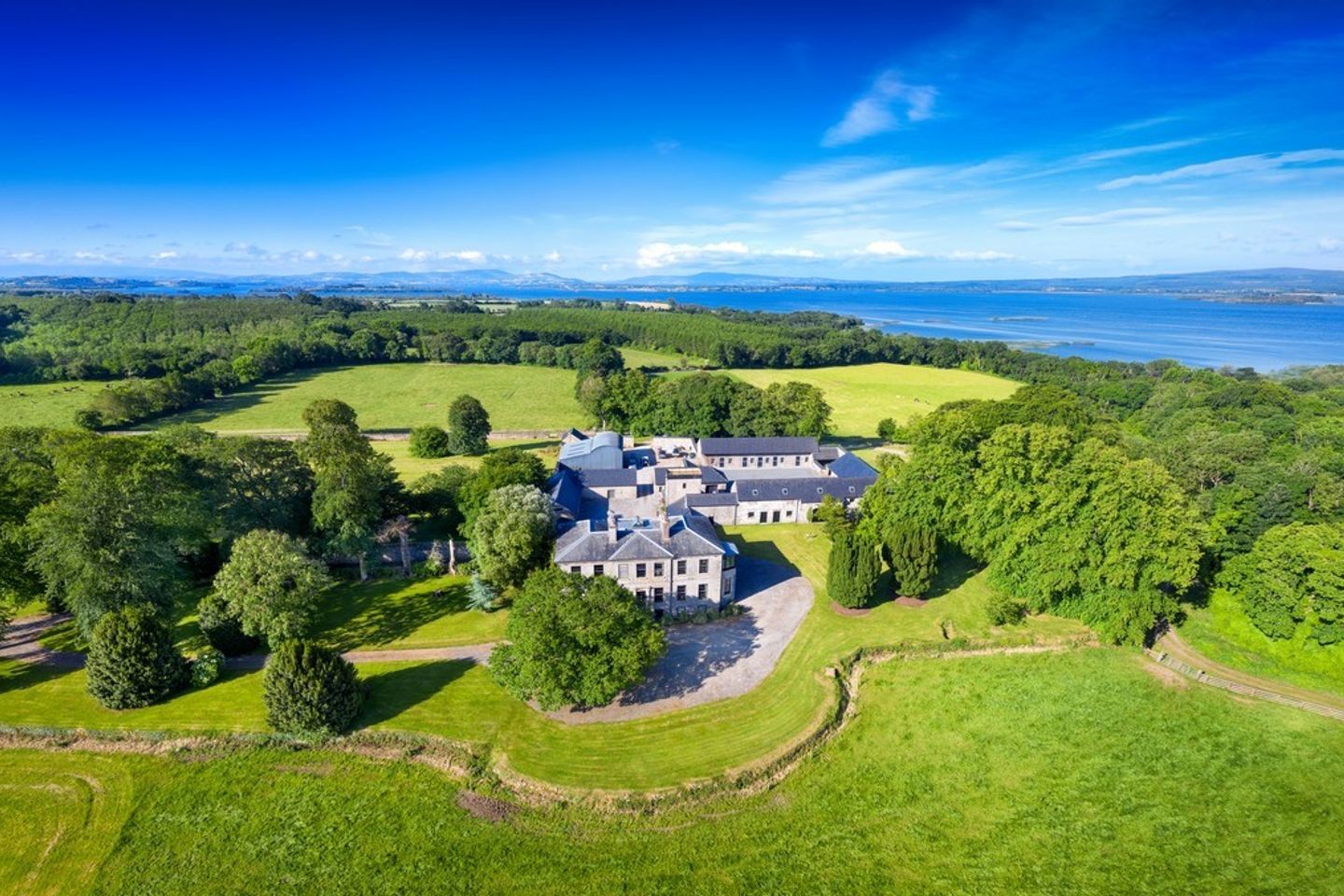 Belleview House, Coolbawn, Nenagh, Co. Tipperary, E45HH57 1