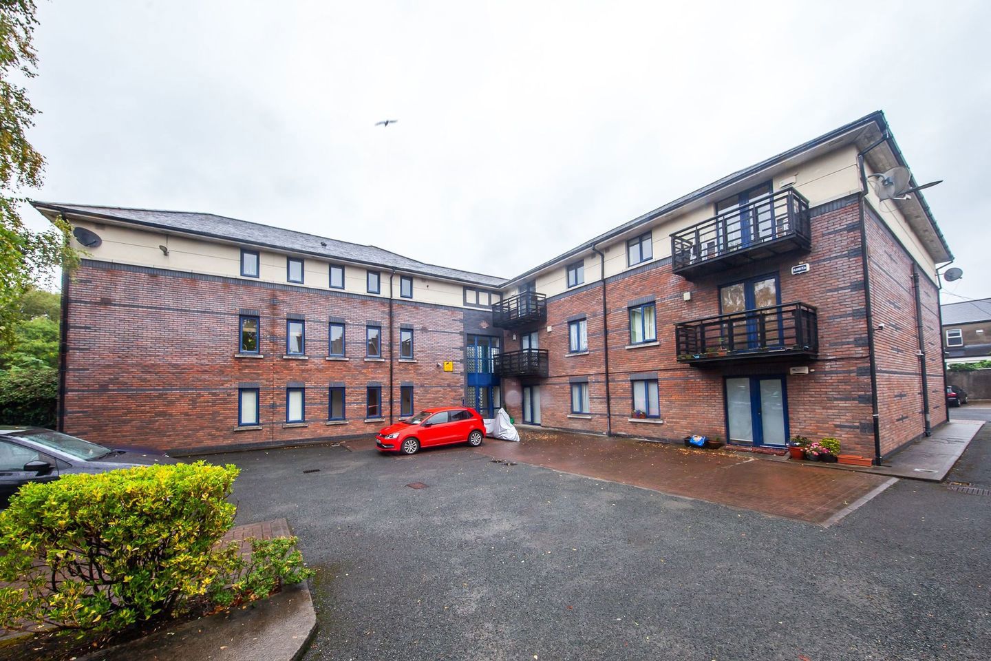 apt 14 riverside, poddle park, kimmage dublin 12 1