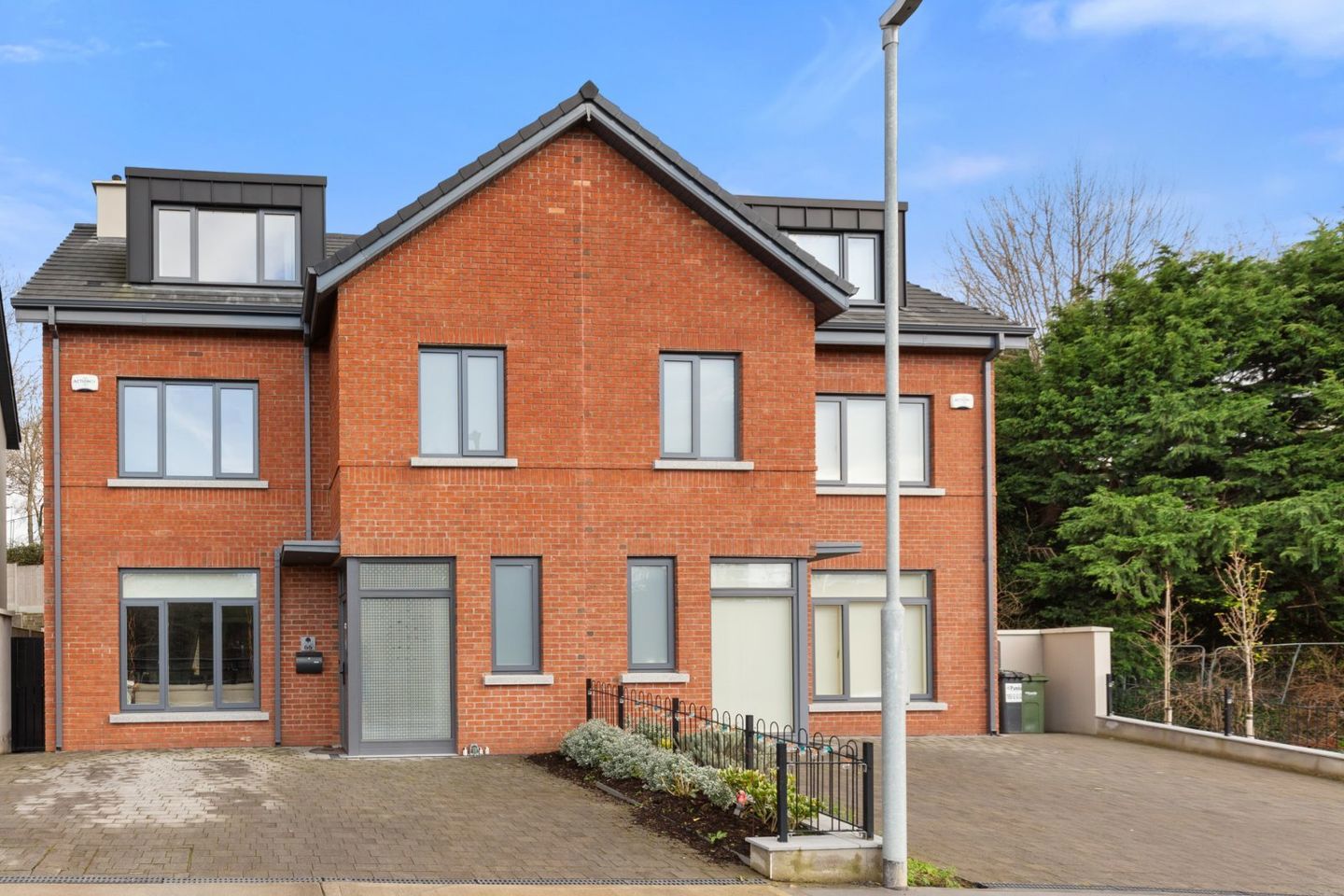 66 Beechpark, Cabinteely, Dublin 18, D18C4EX 1