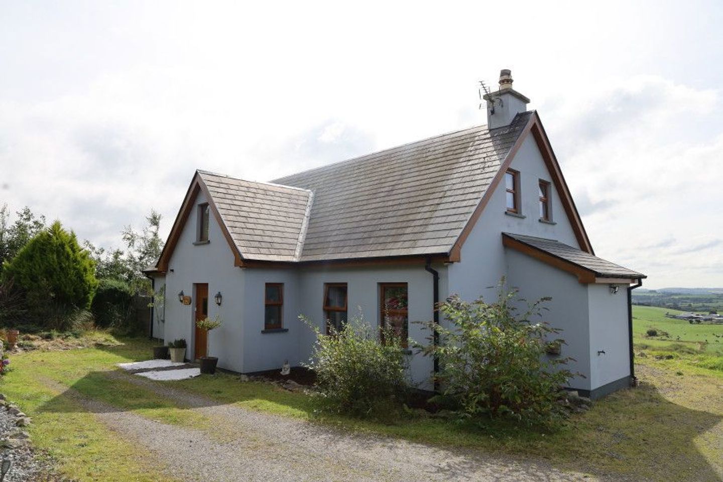 Coppeen East, Enniskeane, Newcestown, Co. Cork, P47VK33 1
