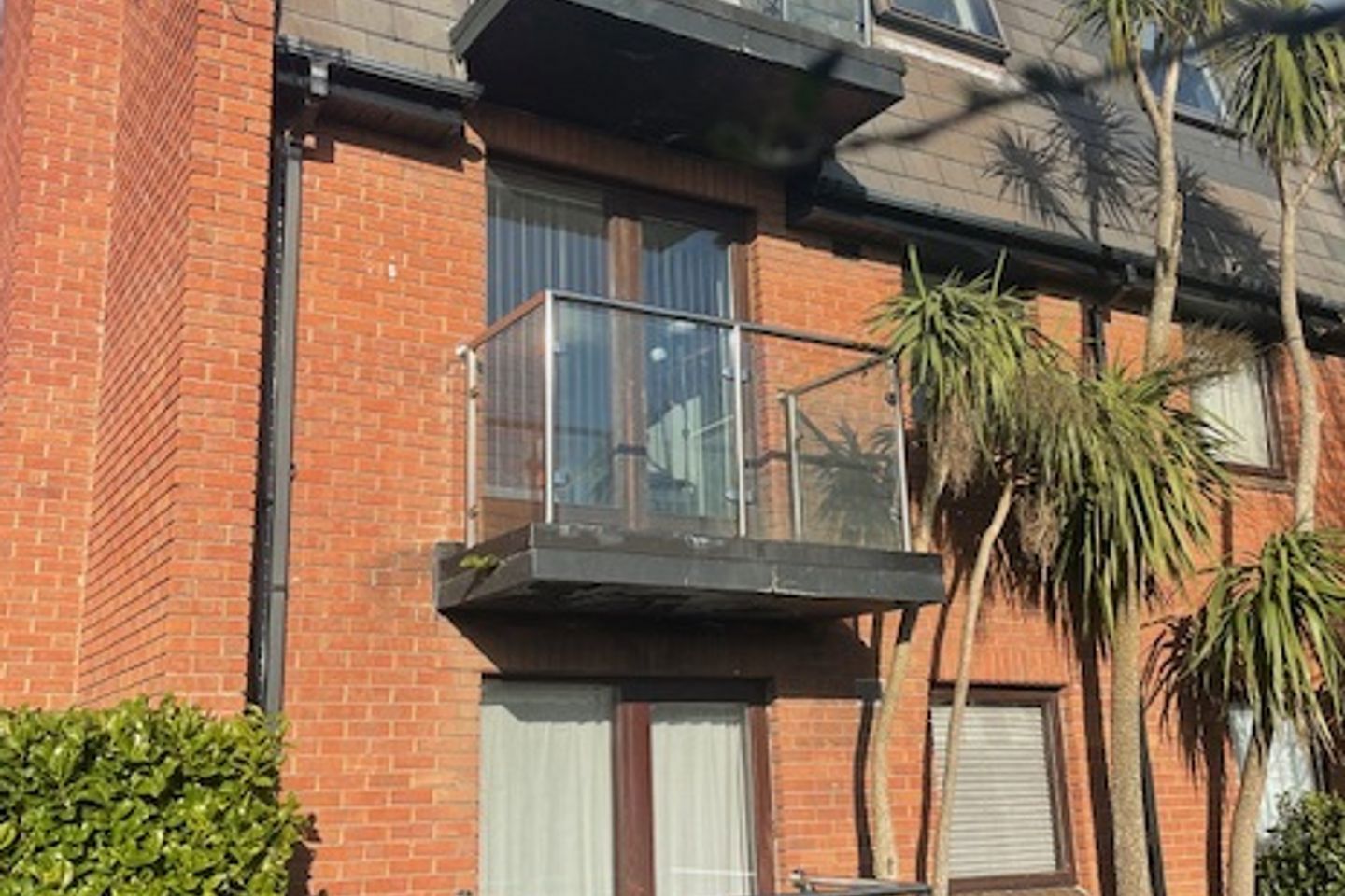 apt 20, carlton court, st lawrence rd dublin 3 1