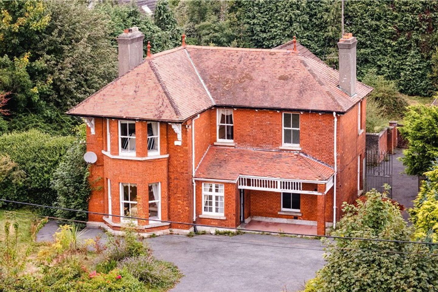 cintra, leopardstown rd, foxrock dublin 18 1