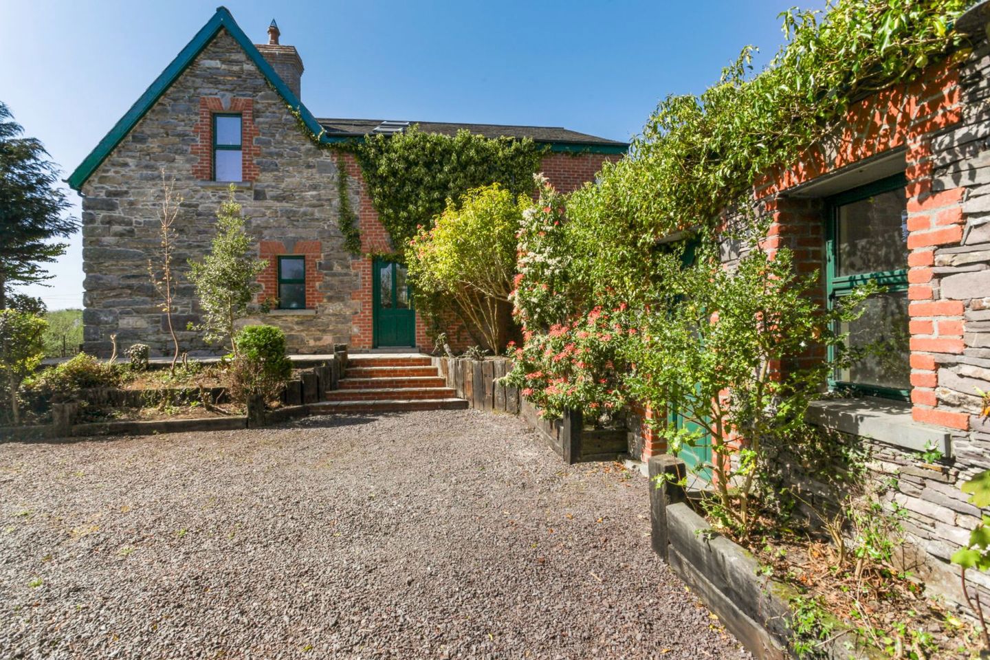 The Old School Residence, Behaghane, Castlecove, Caherdaniel, Co. Kerry, V93C85K 1