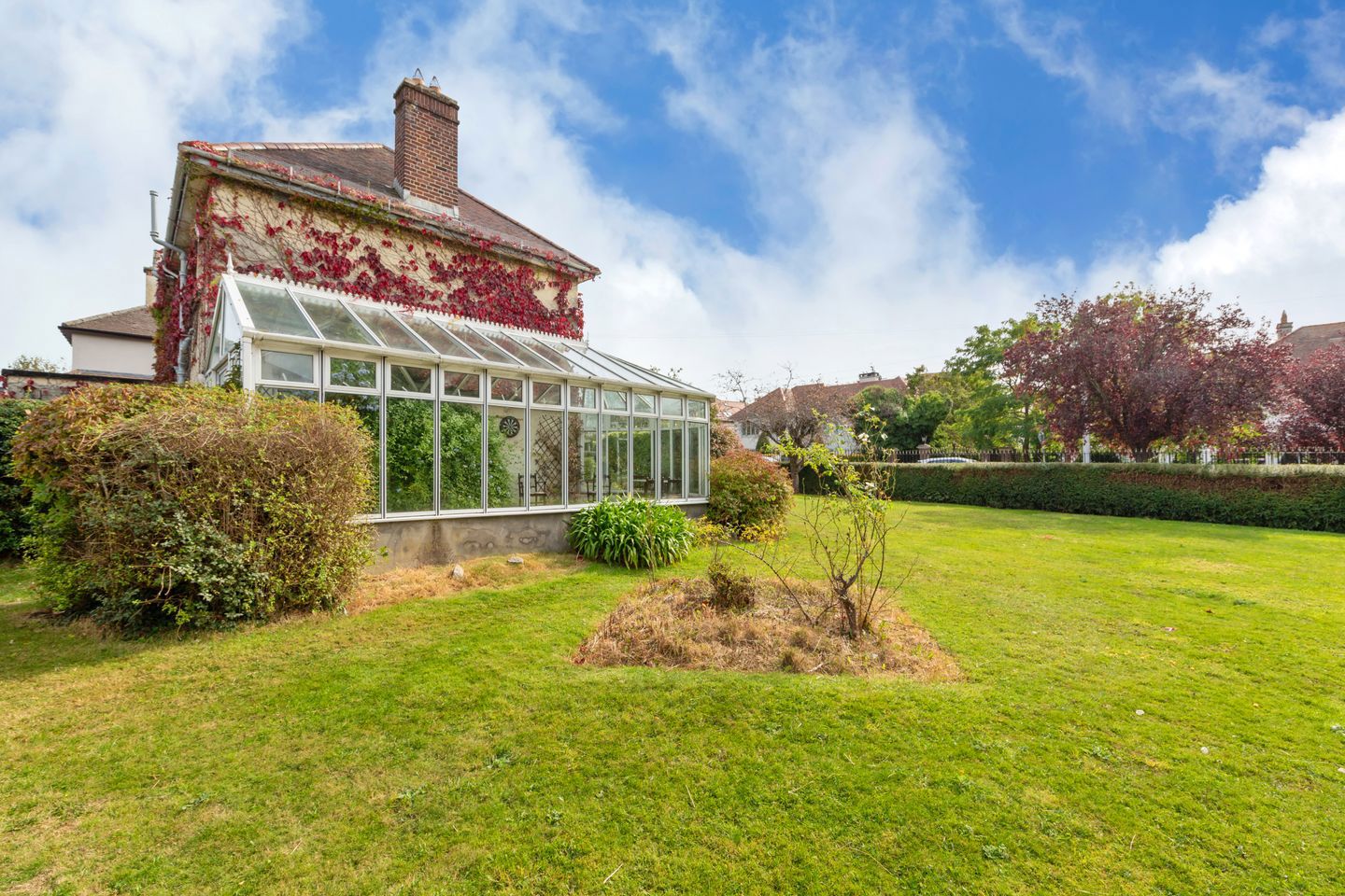 2 Hillside Drive, Castle Park, Rathfarnham, Dublin 14, D14C983 25