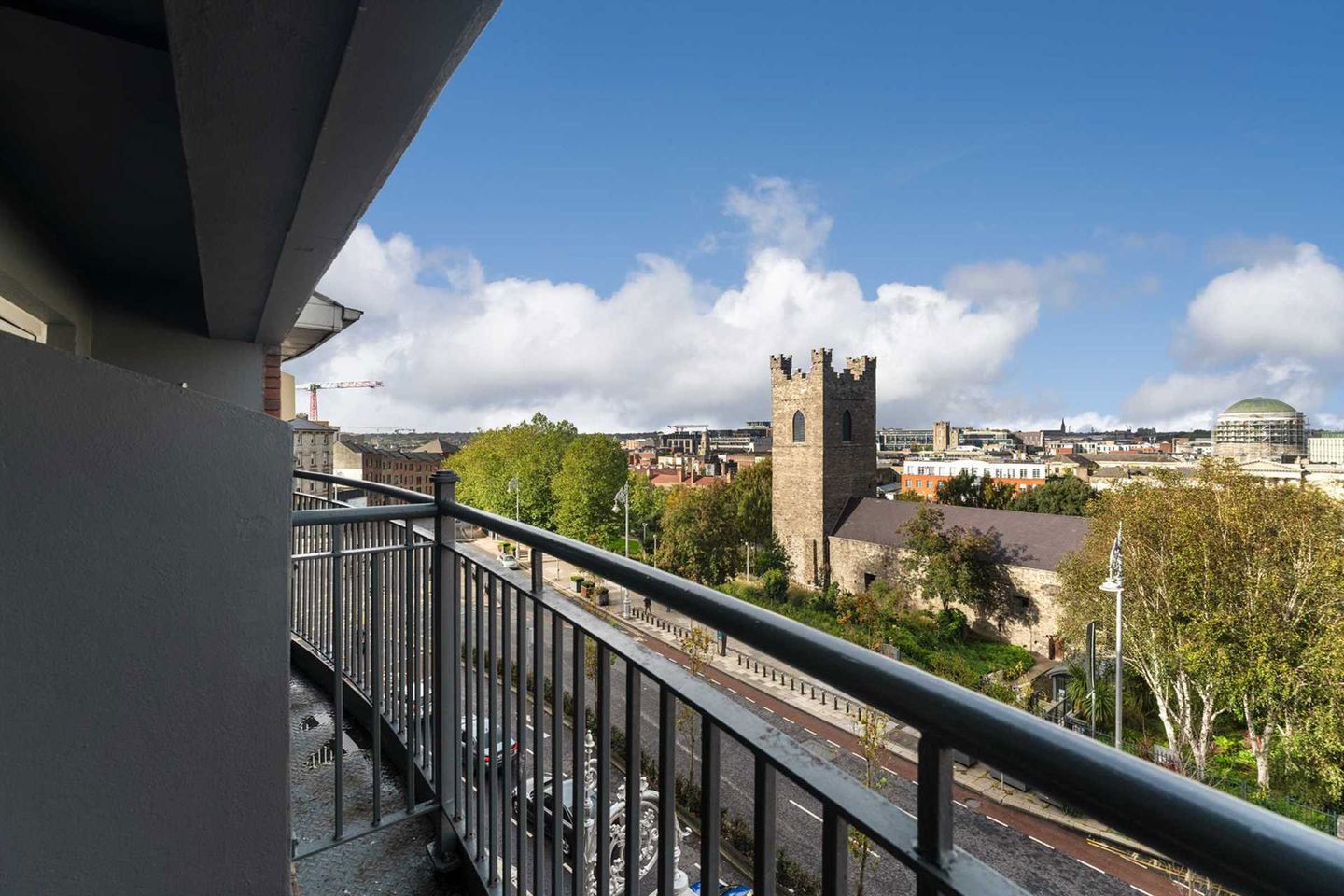 Apt 20 Christchurch Hall, High Street, D08 R281, Dublin 8, D08R281 7