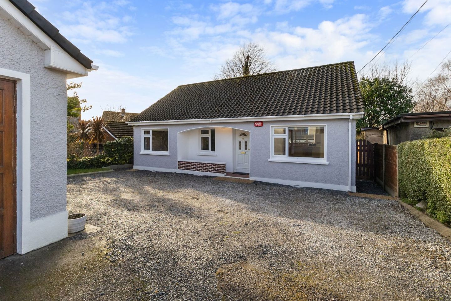 roscairn, 4a fairy ville lawn, the lough 6