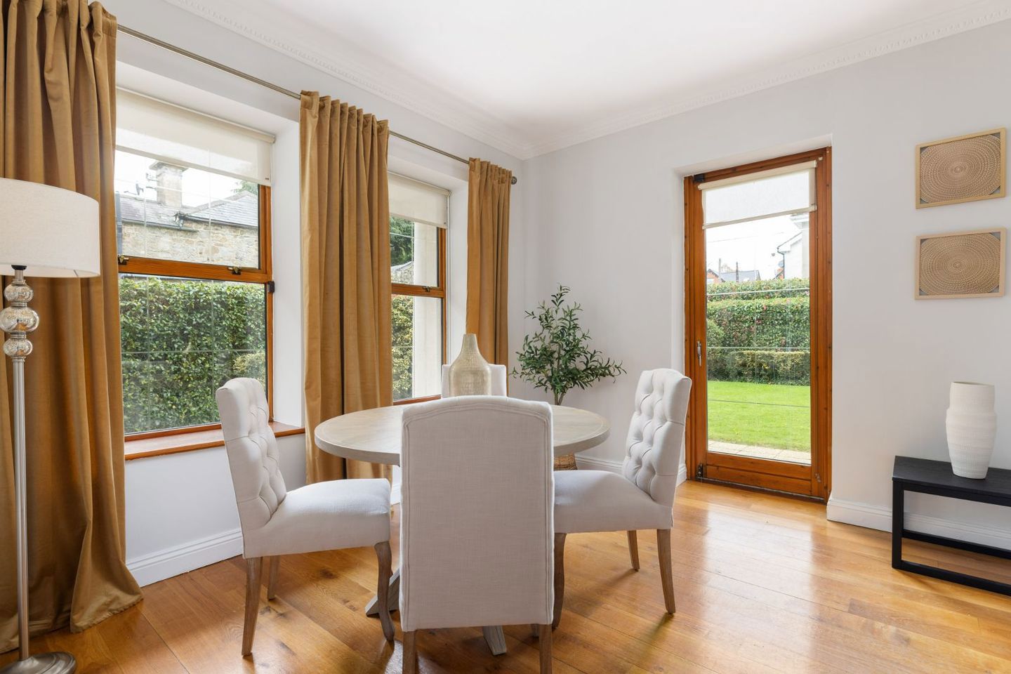 Apartment 3 , Westminster Hall, Foxrock, Dublin 18, D18HY40 9
