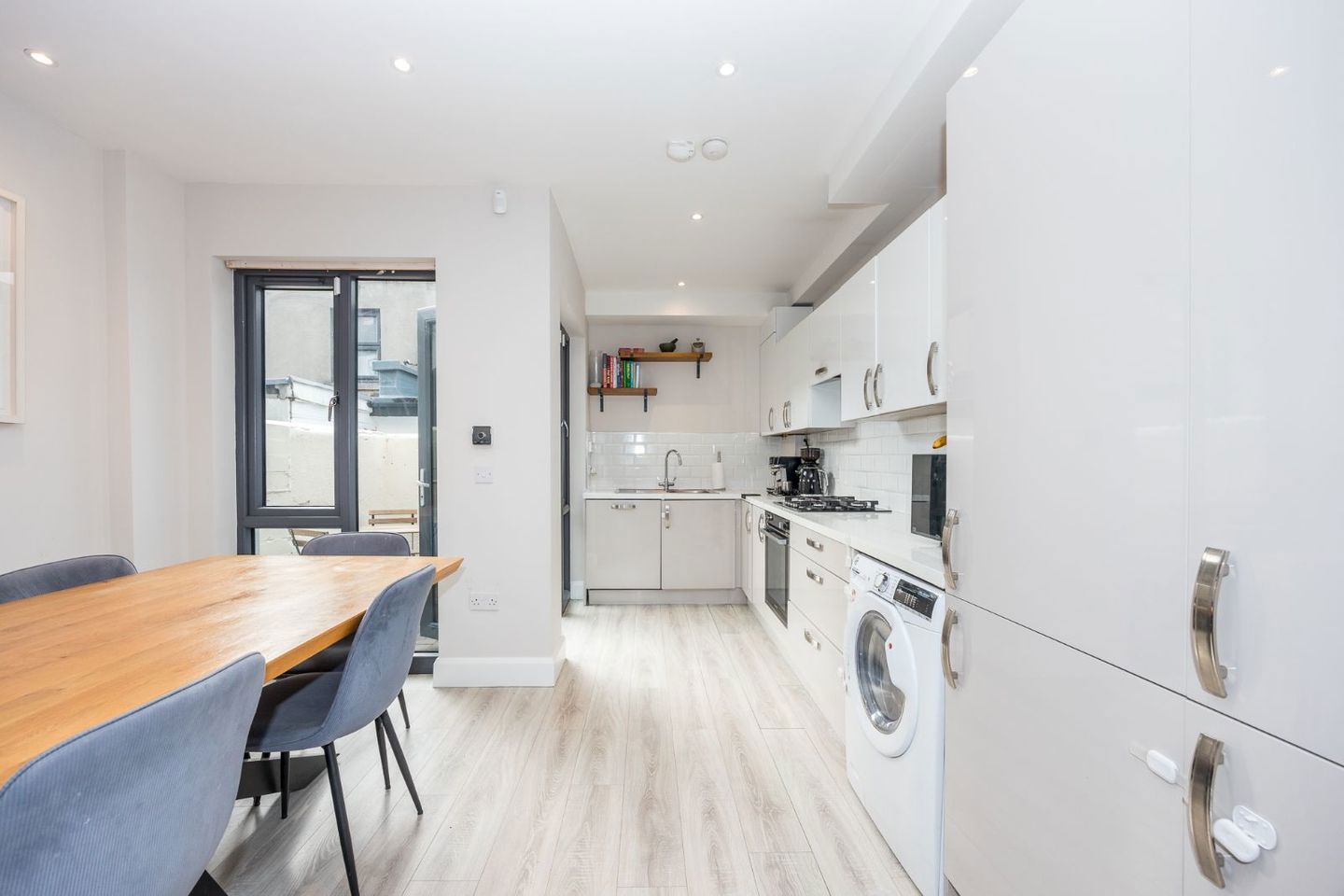 14 Sullivan Street, North Circular Road, Stoneybatter, Dublin 7, D07C83K 16