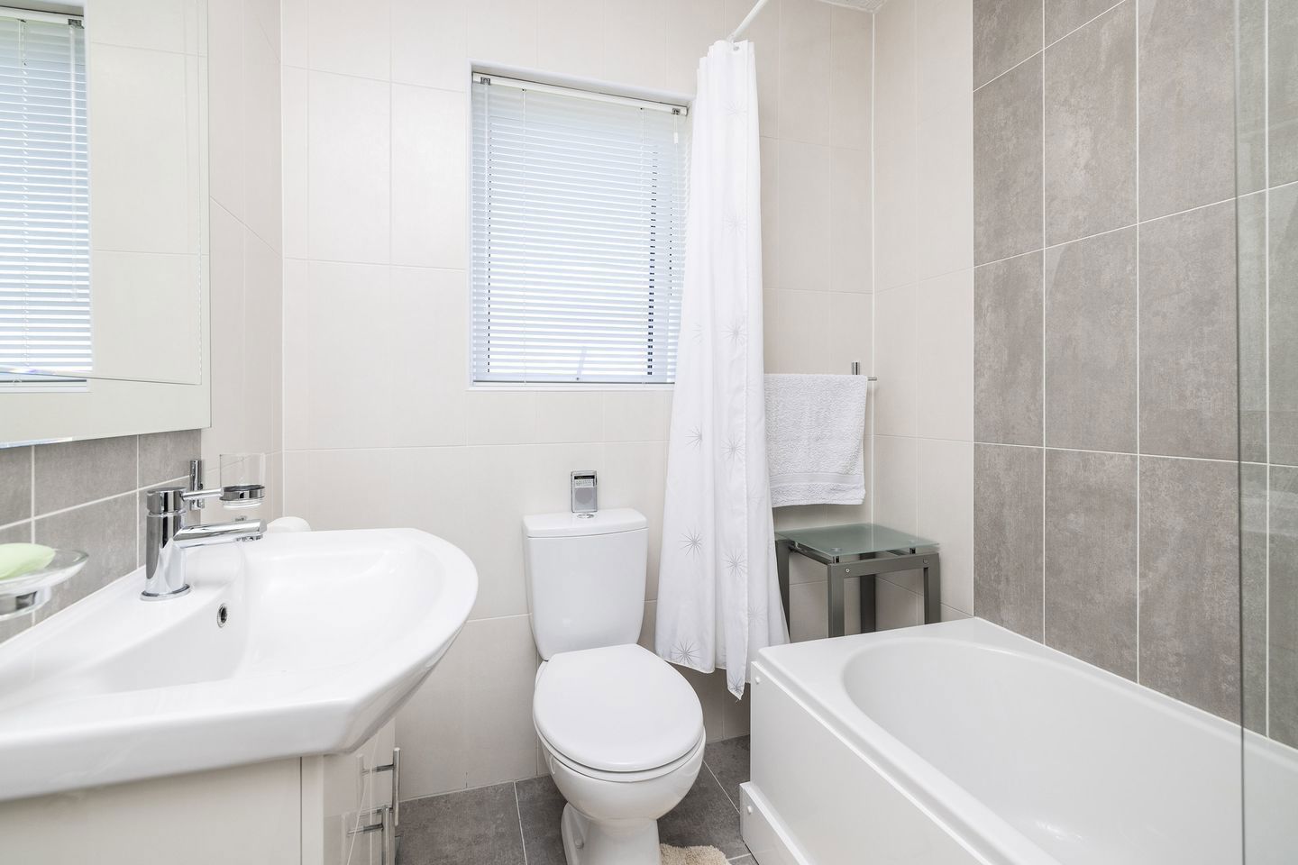 33 Herbert Park, Bray, Co. Wicklow, A98N2Y4 12