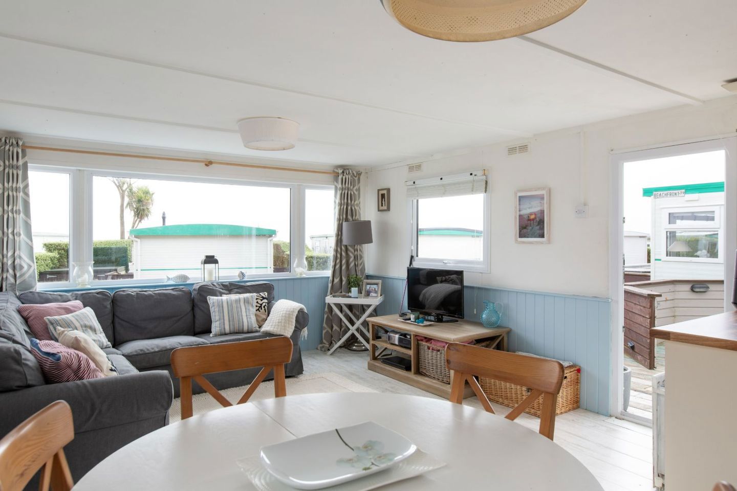 No 11 Jacks Hole Beach Resort, Ballynacarrig, Brittas Bay, Co. Wicklow, A67YC91 2