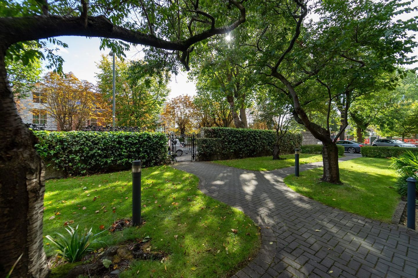 Apartment 18 , Clyde Court, Ballsbridge, Dublin 4, D04XR26 5