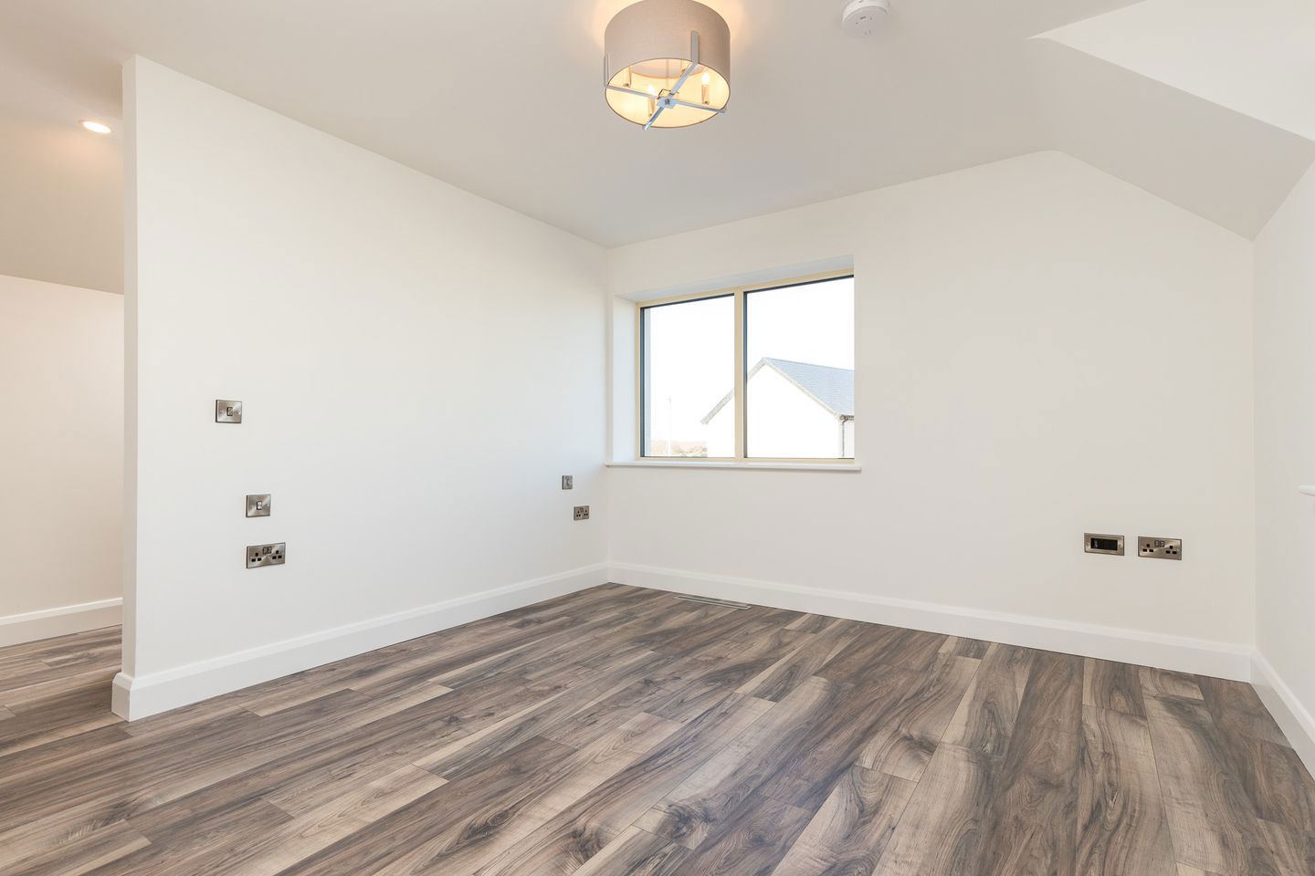 8 Grange Lough, Rosslare Strand, Co. Wexford, Y35ADF3 32