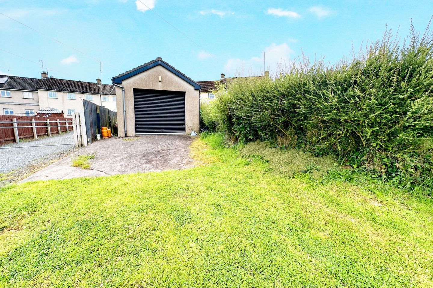 3 Clones Road, Newbliss, Newbliss, Co. Monaghan, H18AH97 5