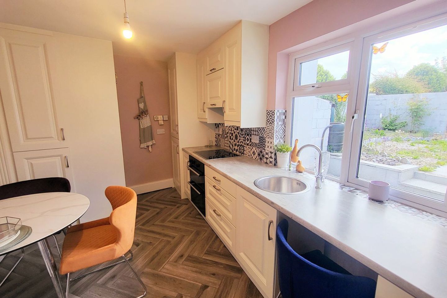 11 Moorpark Street, Birr, Birr, Co. Offaly, R42R791 11