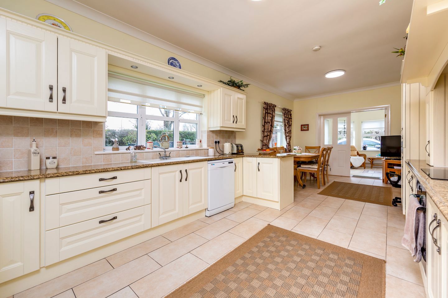 Hollysyde, Coolboy Lane, Newbawn, Co. Wexford, Y35X677 25