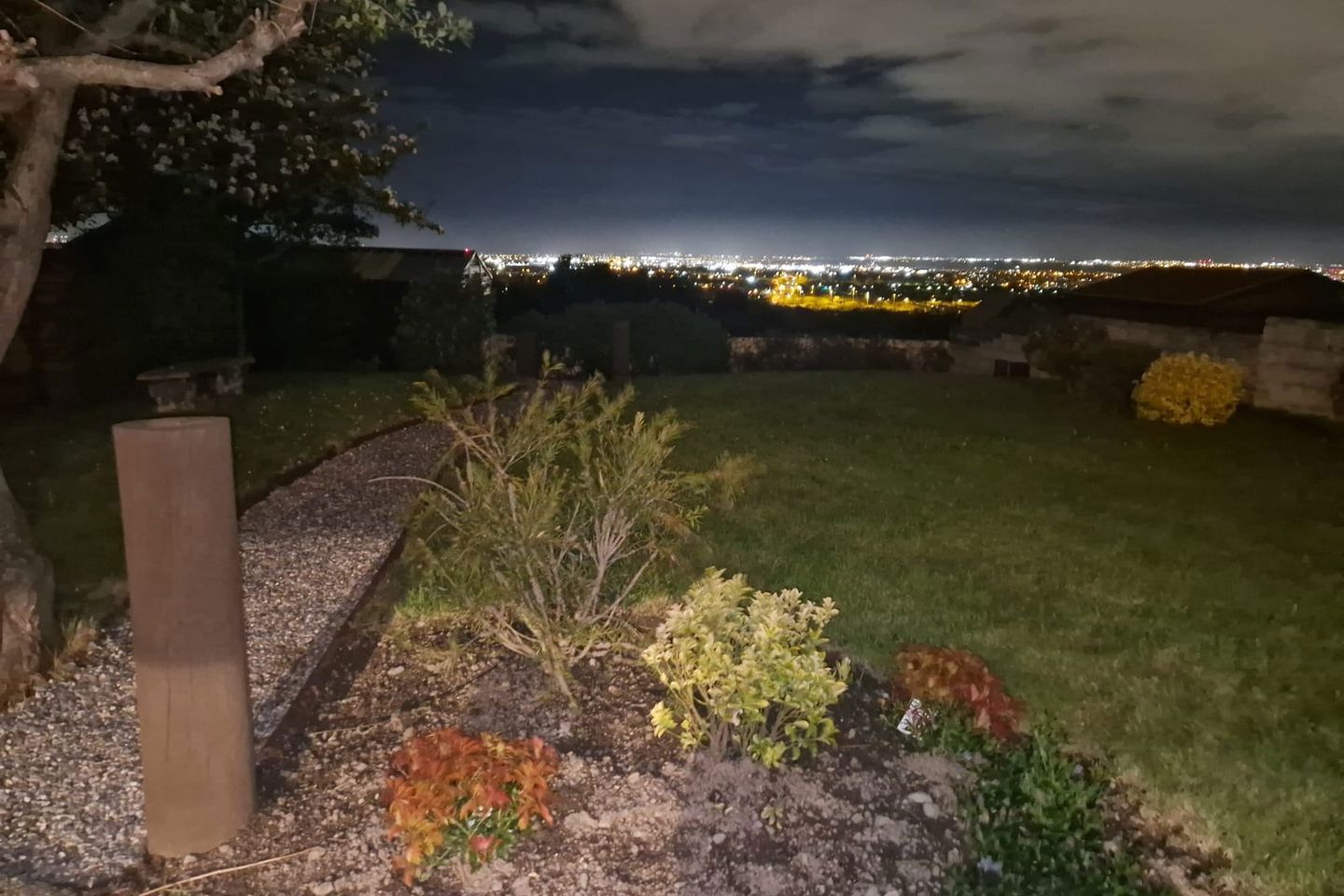 2 Woodtown Cottages, Rathfarnham, Dublin 16, D16W6X0