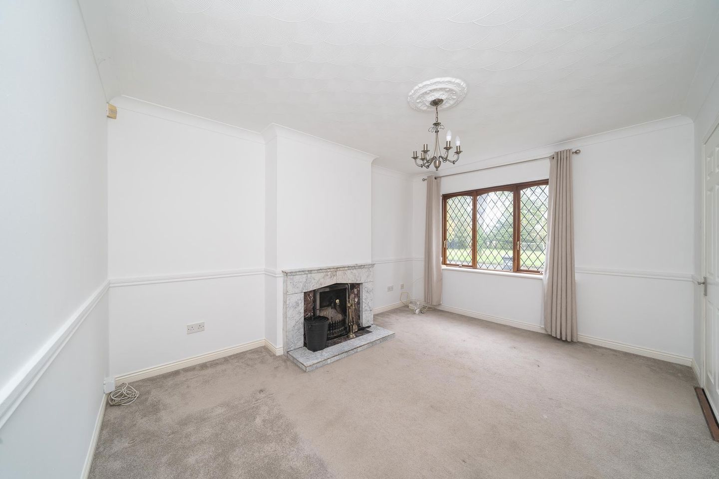1 Willow Park, Westminster Park, Foxrock, Dublin 18, D18H1W5 10