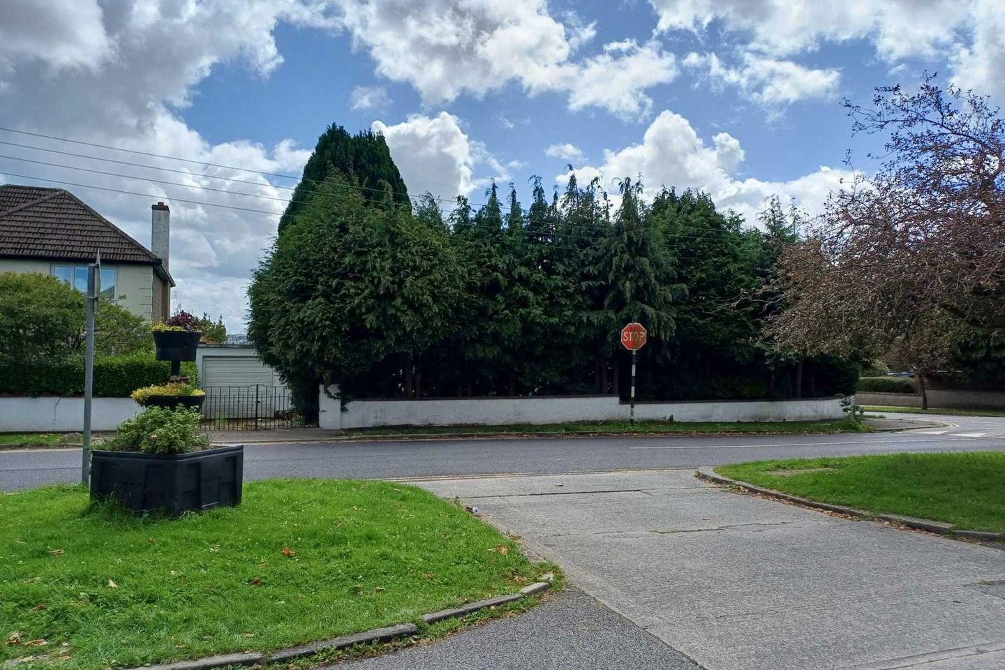 27 Redesdale Road, Mount Merrion, Co. Dublin, A94T9W6 28