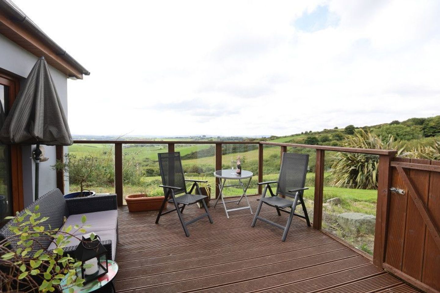 Coppeen East, Enniskeane, Newcestown, Co. Cork, P47VK33 33