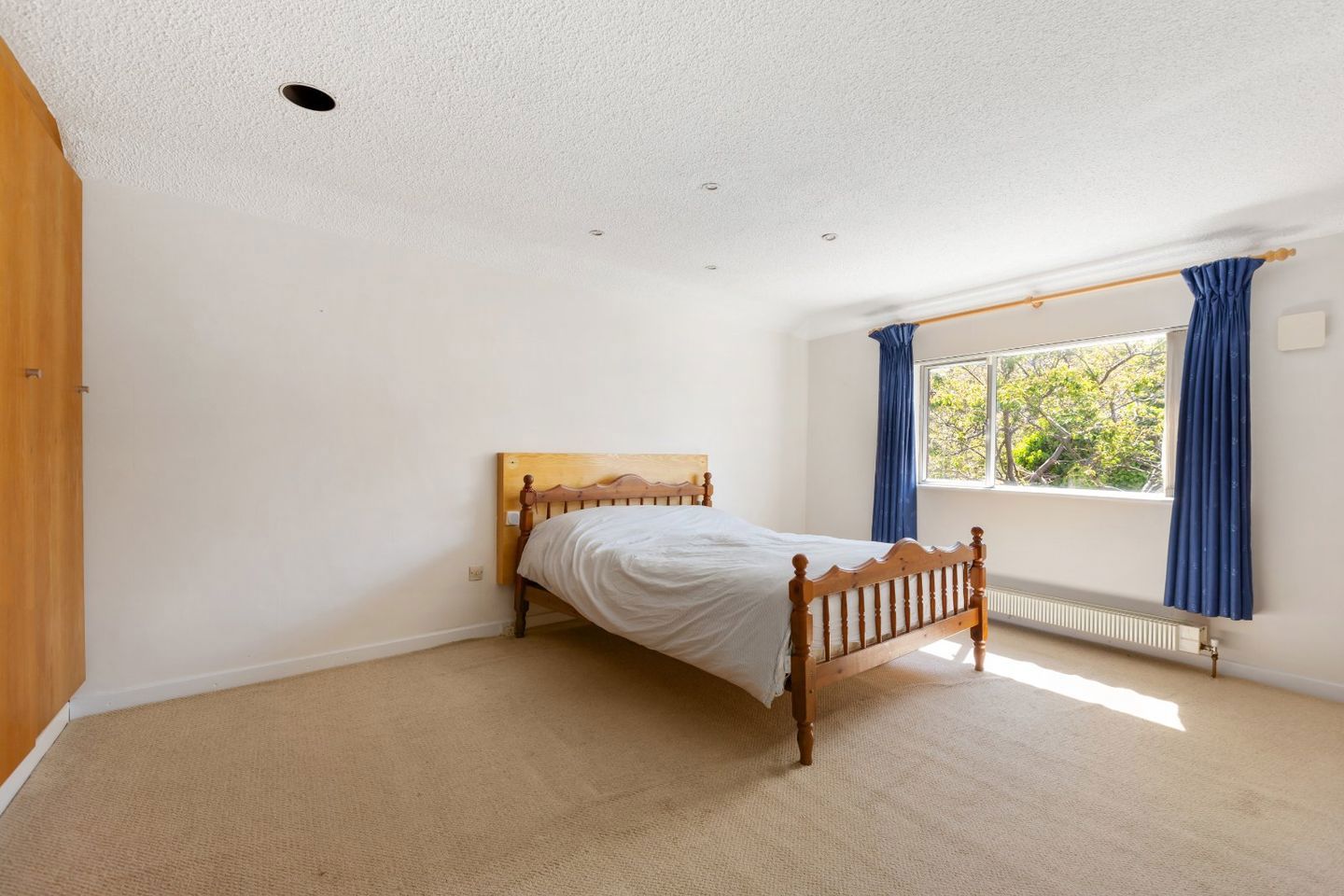 69 Glenomena Park, Booterstown, Blackrock, Co Dublin, A94EK20 11