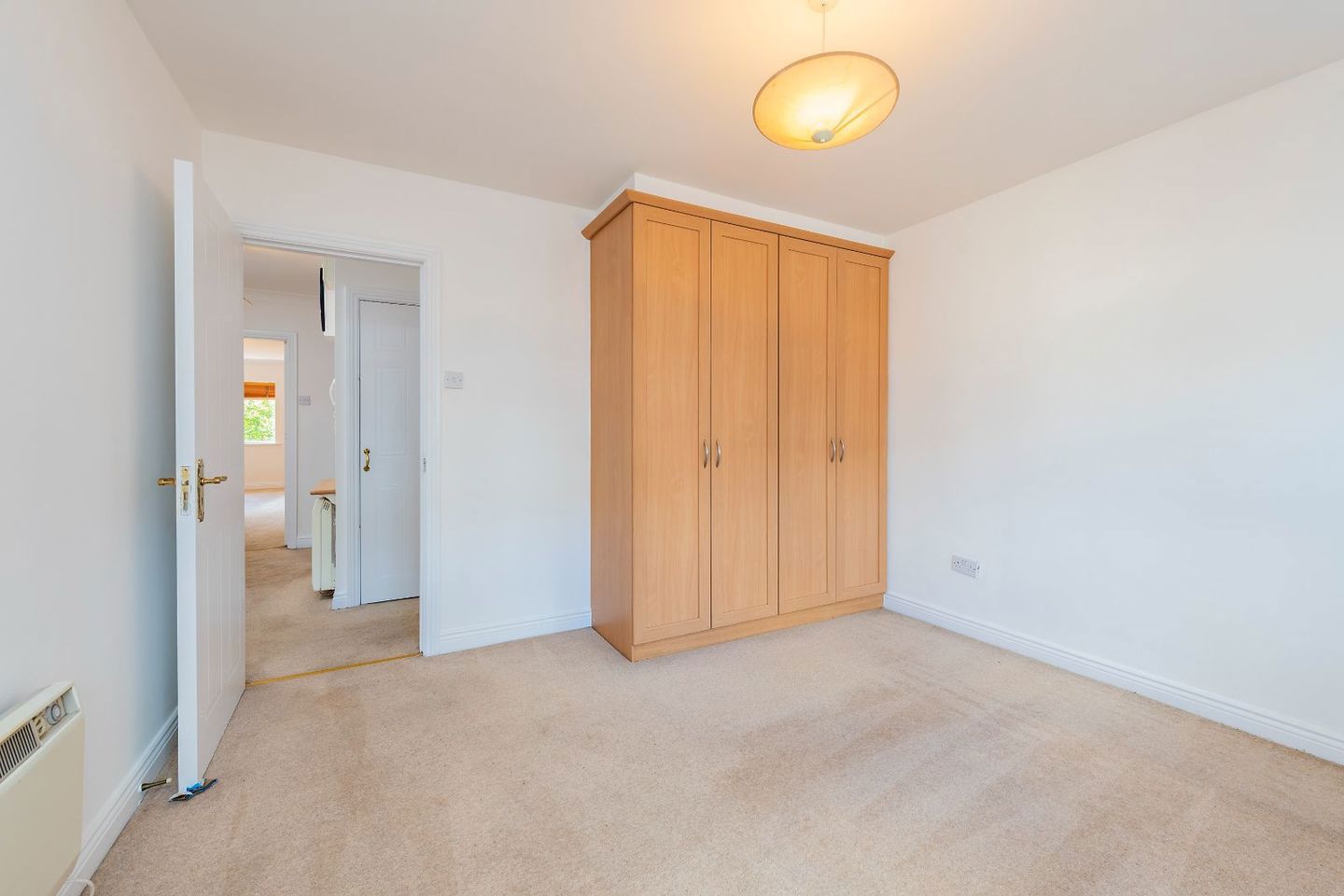 11 botanic sq, botanic ave, dublin 9 13