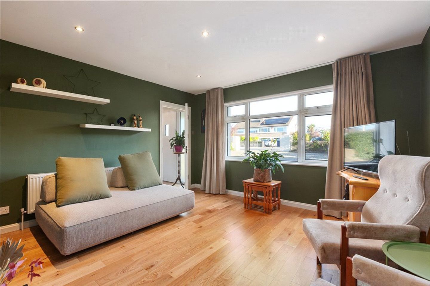 174 Rochestown Avenue Dun Laoghaire, Dun Laoghaire, Co. Dublin, A96XA61 8