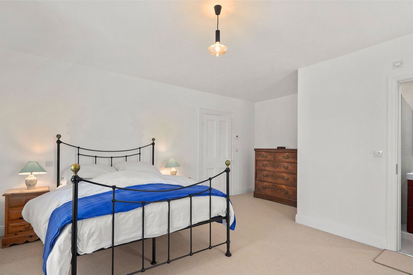 Lawn House, West End, Drimoleague, Co. Cork, P47K594