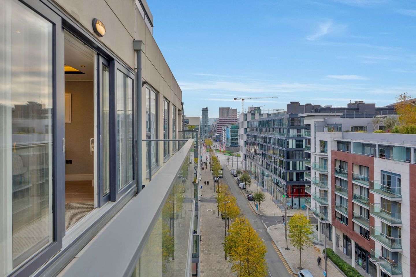apt 44, hanover riverside, sir john rogersons quay 20
