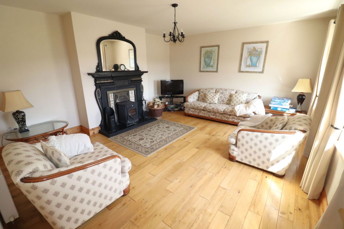 Kilbronogue, Schull, Co. Cork, P81XT65 3