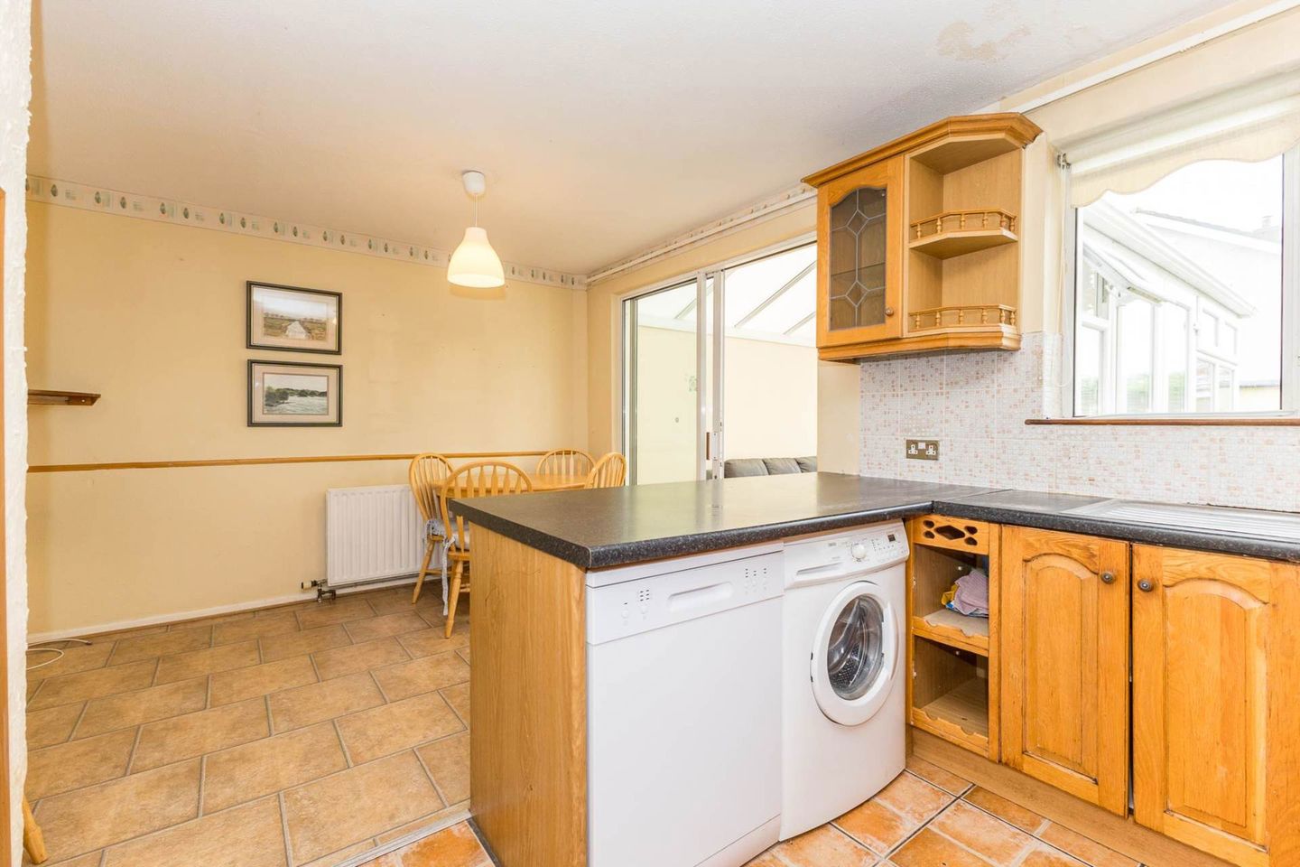7 Carraroe Avenue, The Donahies, Donaghmede, Dublin 13 9