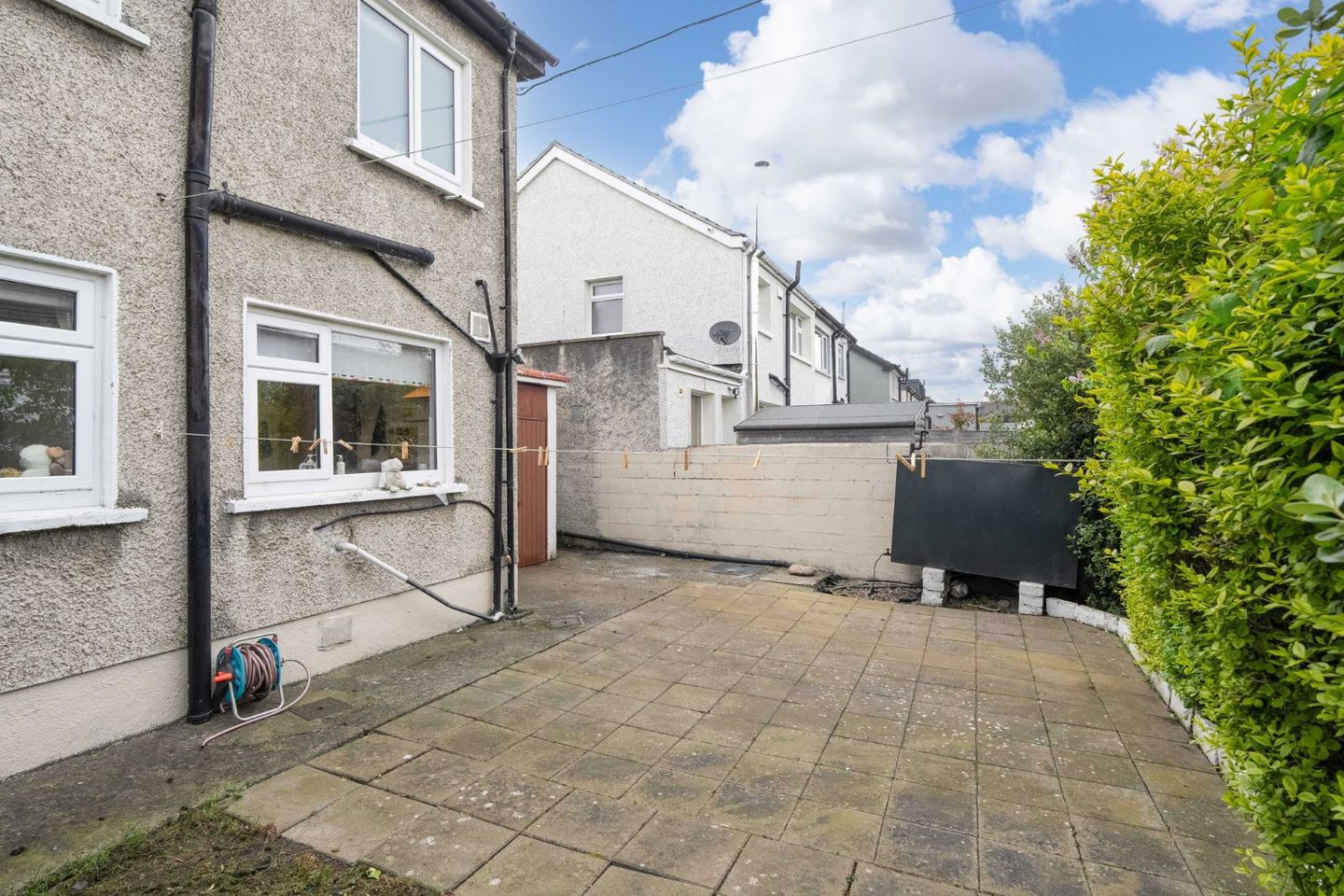 17 whitehall close, terenure, dublin 6w 18