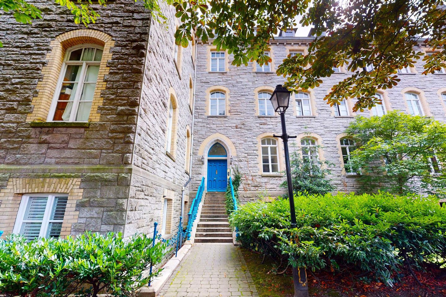 19 Hybreasal House, South Circular Road, Dublin 8, D08Y7C5 16