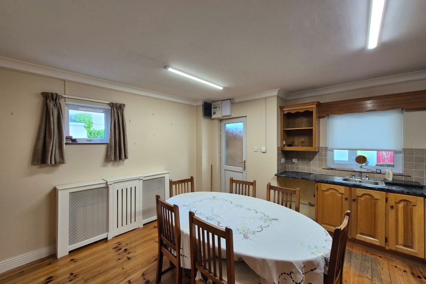 6 Marian Grove, Mountmellick, Mountmellick, Co. Laois, R32HC42 19