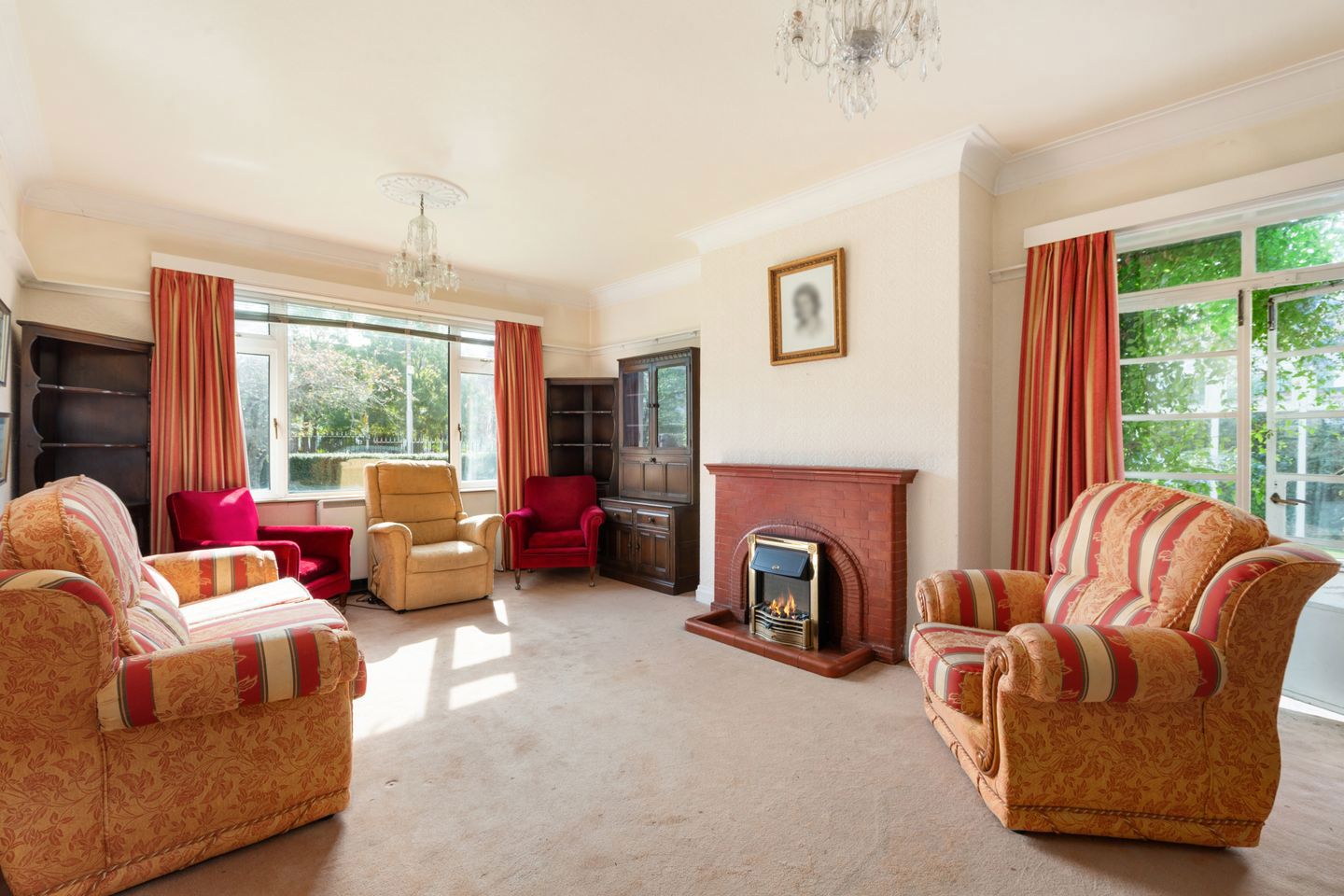 2 Hillside Drive, Castle Park, Rathfarnham, Dublin 14, D14C983 10