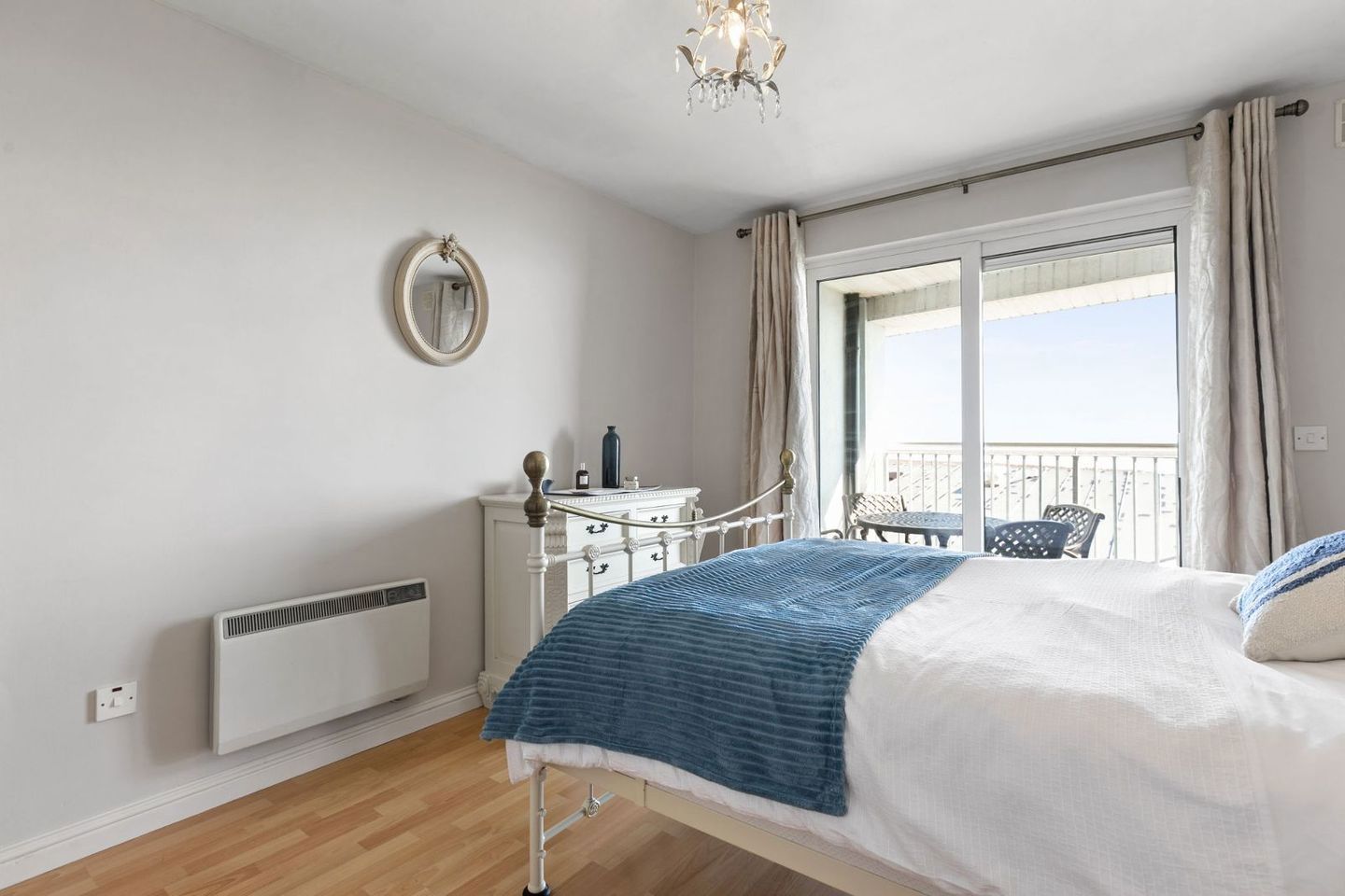 Apartment 4 , Maritimo, Quincentennial Drive, Salthill, Co. Galway, H91KFN7 11
