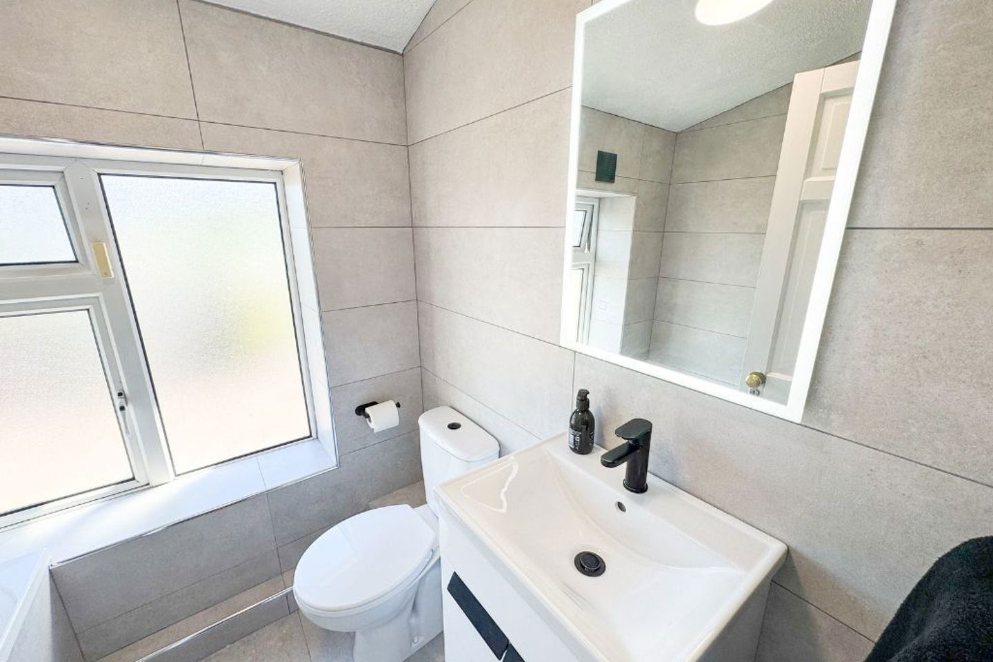 44 Rockfield Park, Kilmacanogue, Co. Wicklow, A98HE16
