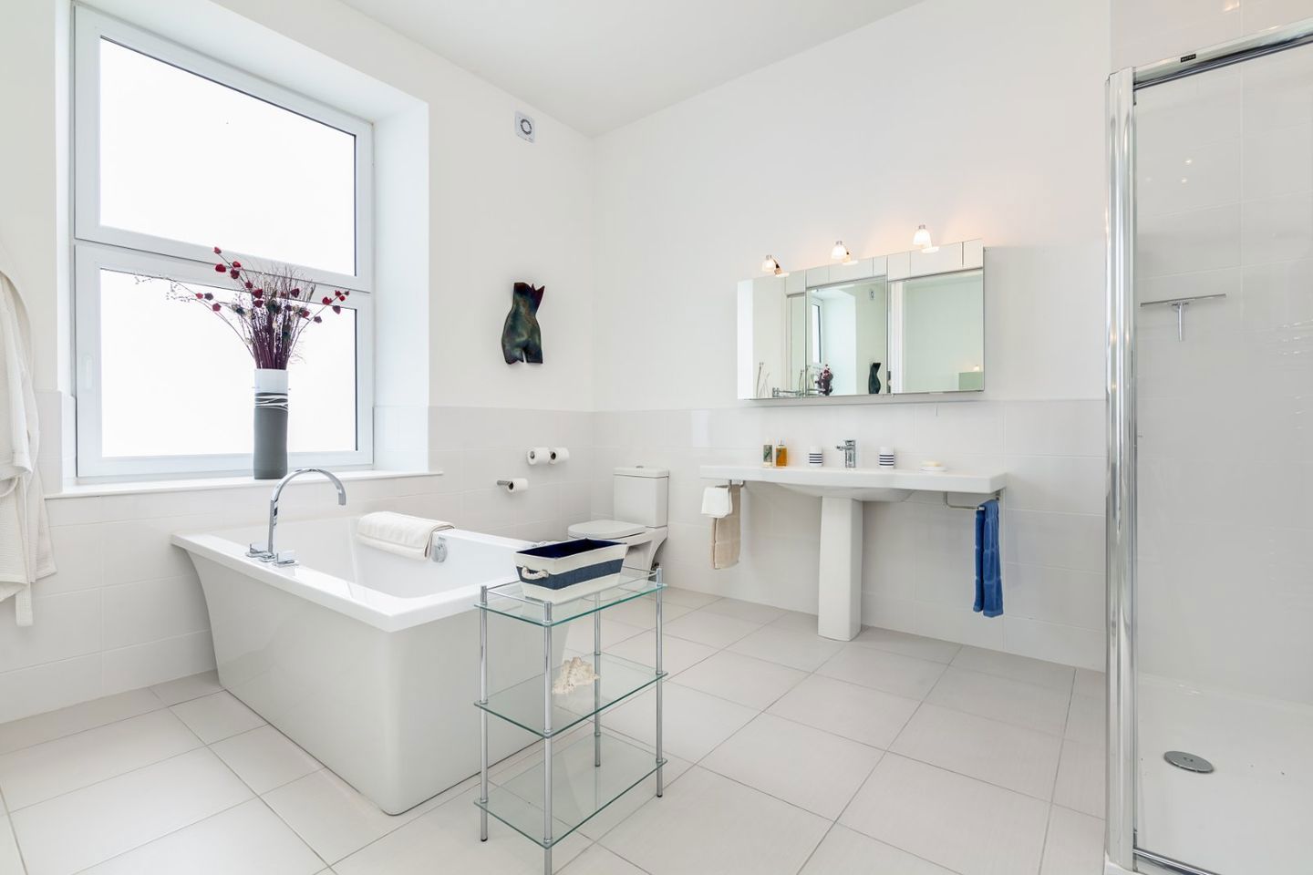 Marine House, Mullaghmore, Co. Sligo, F91P5Y2 12