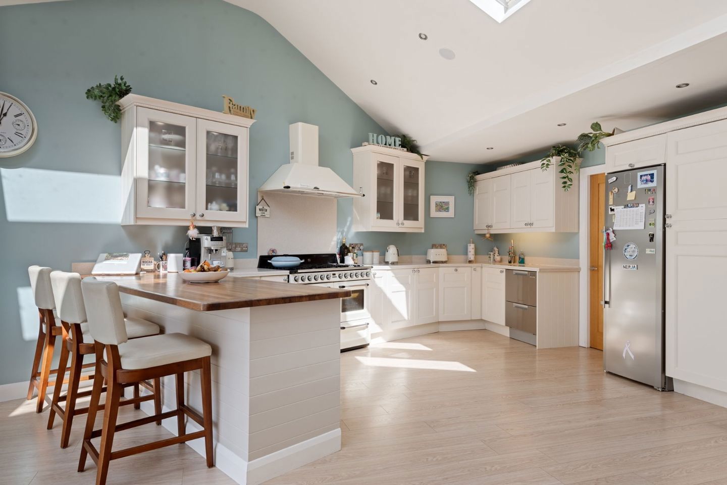 2 Clonkeen Drive, Foxrock, Dublin 18, D18R7F3 15