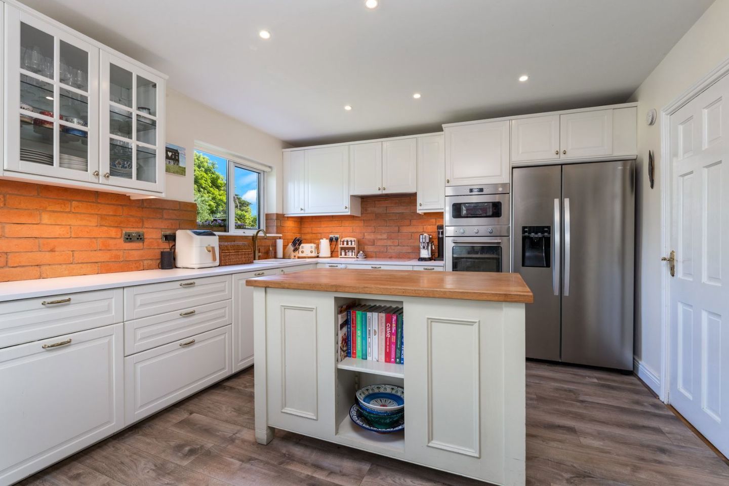4 larkfield ave, harolds cross, dublin 6w 14
