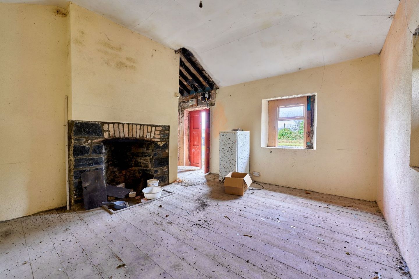 Lock House, Castlegaddery, Ballynacargy, Ballynacarrigy, Co. Westmeath, N91RD93 5
