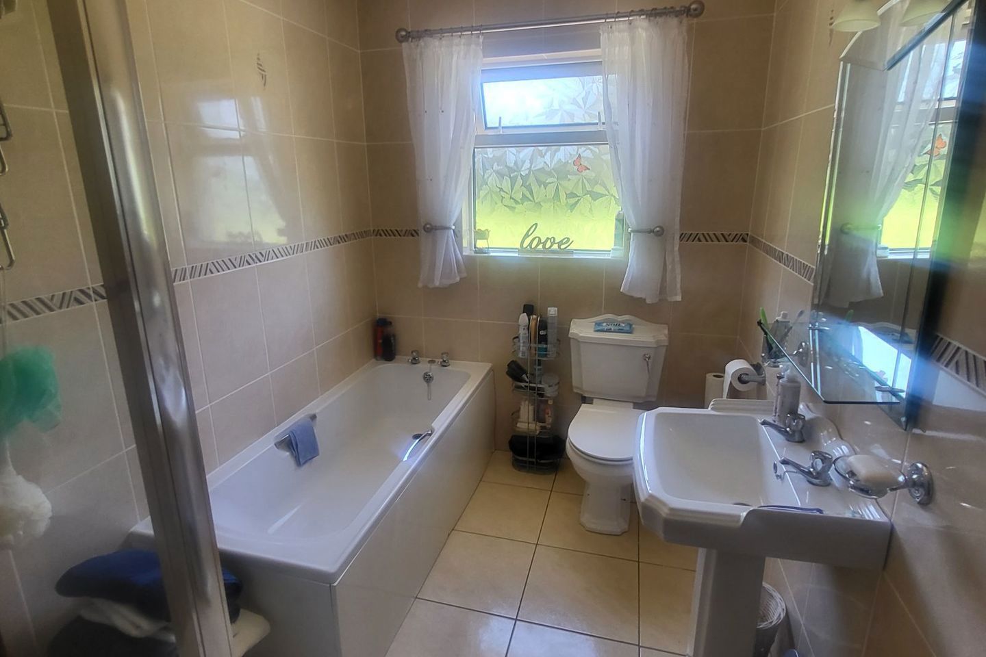 Aghoo East, Ballinamore, Ballinamore, Co. Leitrim, N41K198