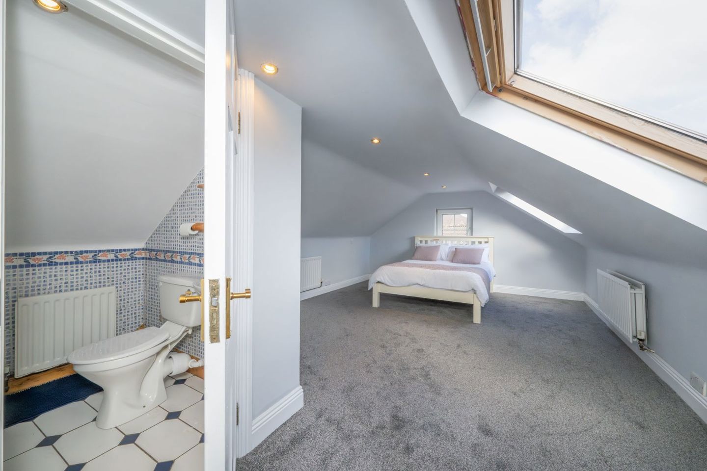 Hillcrest, 5 Saint Joseph's Park, The Lough, Co. Cork, T12C5T8