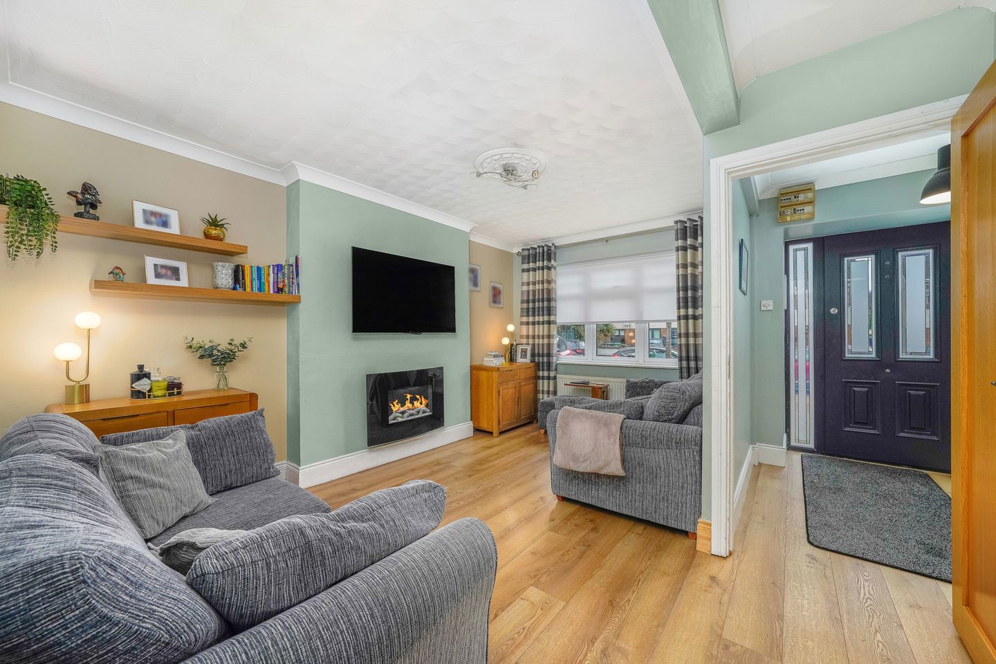28 Woodford Grove, D22AH79, Clondalkin, Dublin 22 9