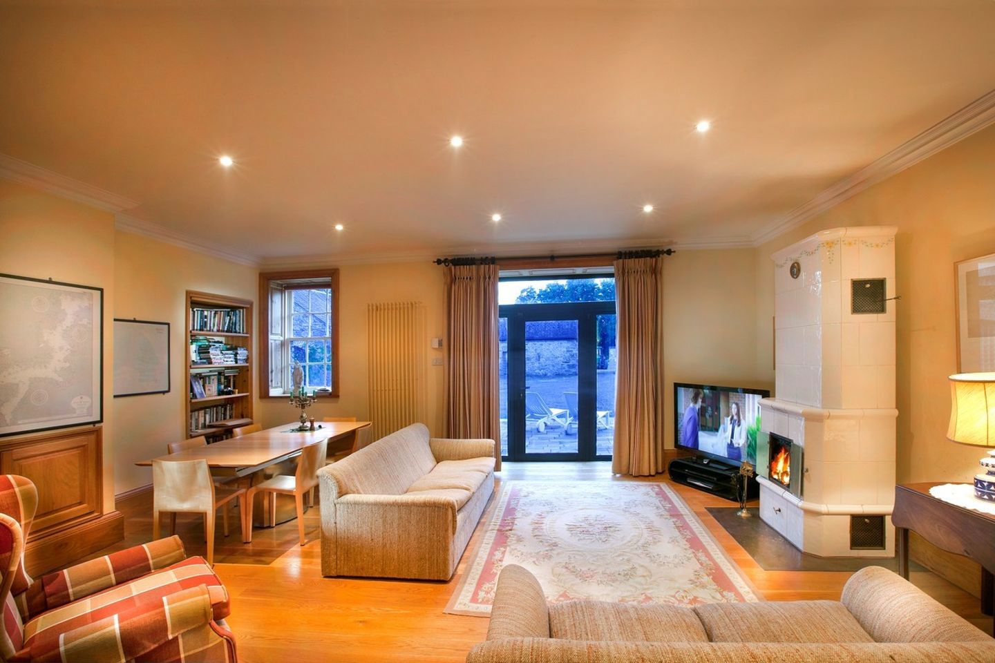 Belleview House, Coolbawn, Nenagh, Co. Tipperary, E45HH57 12