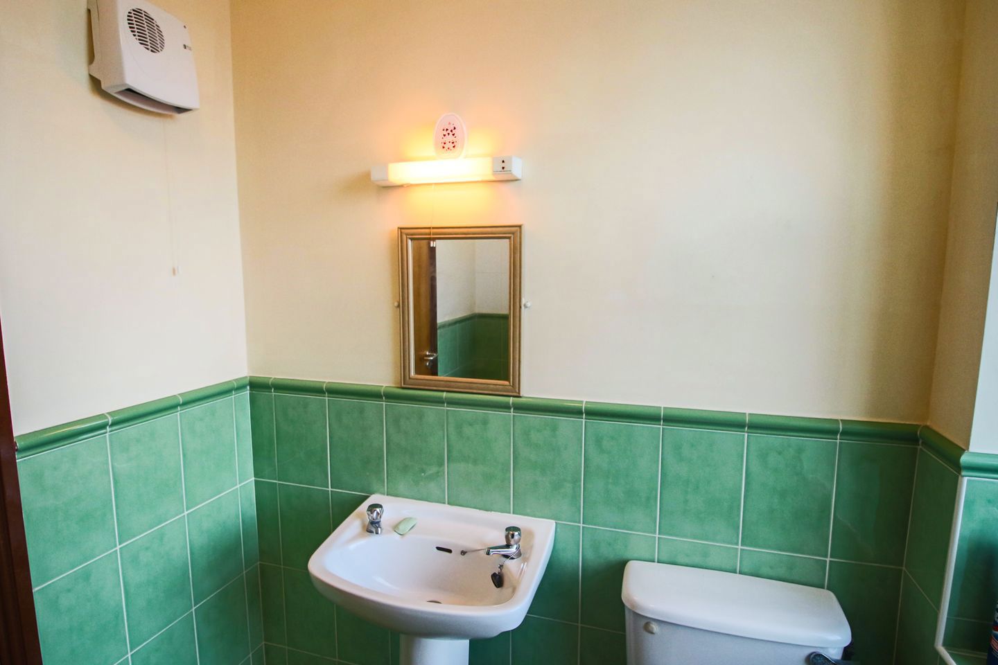 33 The Schoolhouse, Marymount,, Carrick On Shannon, Co Leitrim, N41YP63 13