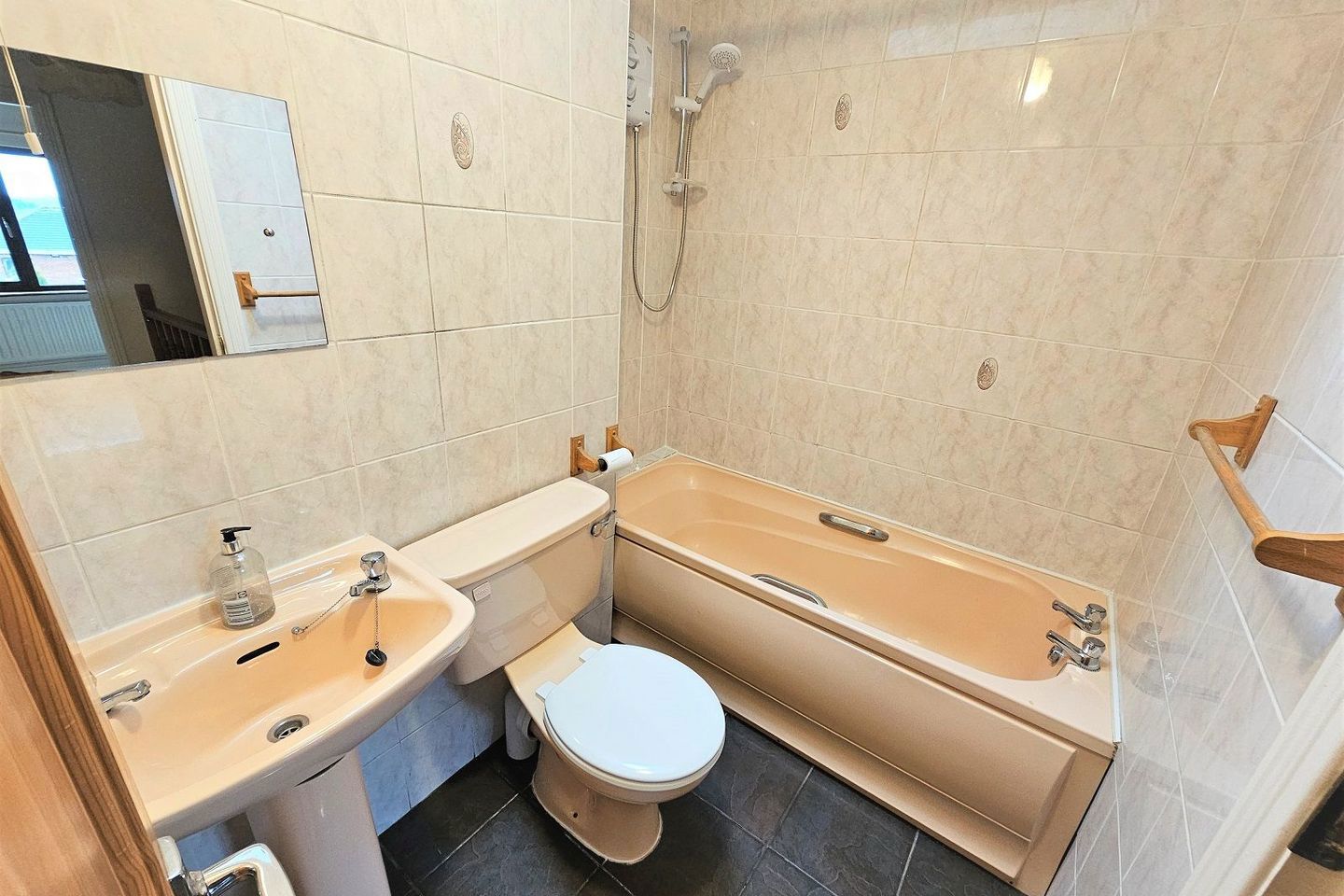 52 Mulberry Park, Ballinode, Co. Sligo, F91F5DF 18