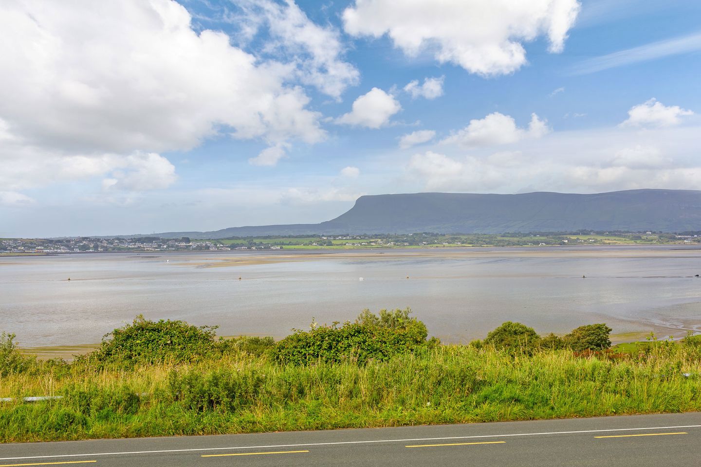 Tully, Strandhill Road, Strandhill, Co. Sligo, F91Y194 17