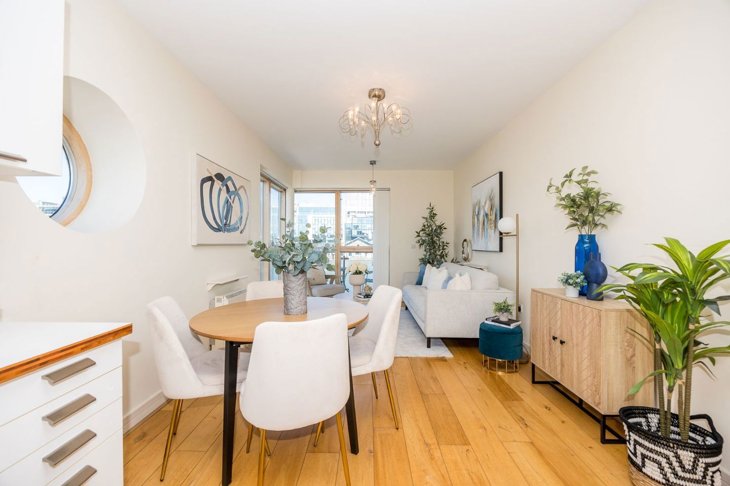 Apartment 1 , Grand Canal Wharf, Hanover Quay, Dublin 2, D04YX05 5