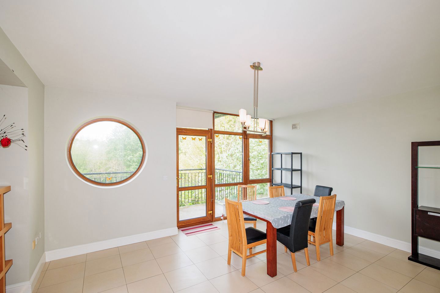 Apartment 3, Riverbank House, Kilkenny, Co. Kilkenny, R95Y997 27