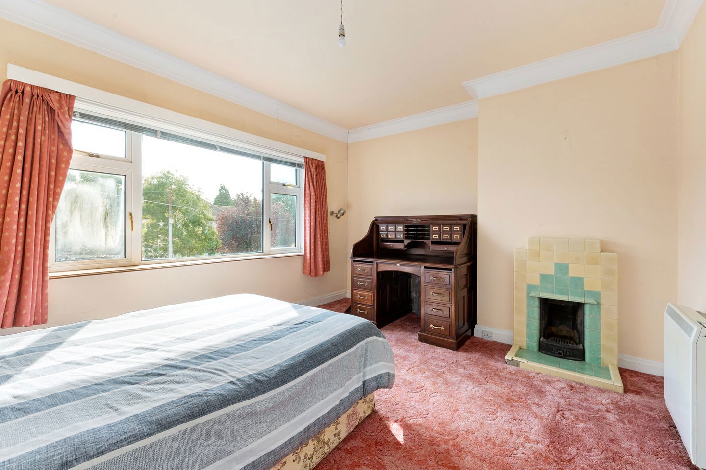 2 Hillside Drive, Castle Park, Rathfarnham, Dublin 14, D14C983 14